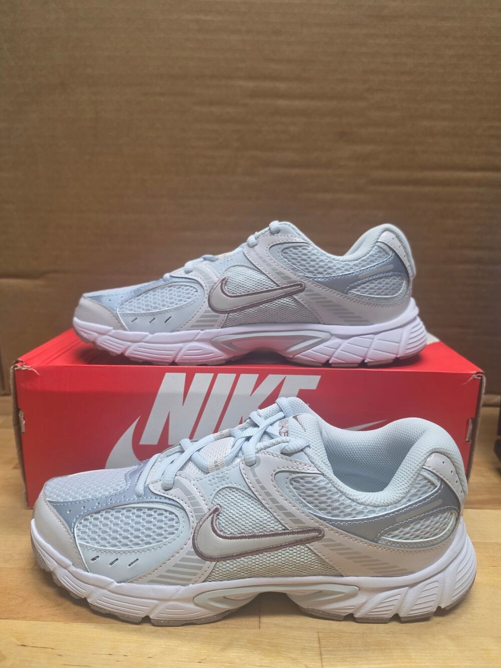 Nike V5 RNR White Metallic Silver/Aura Moon Particle 7Y